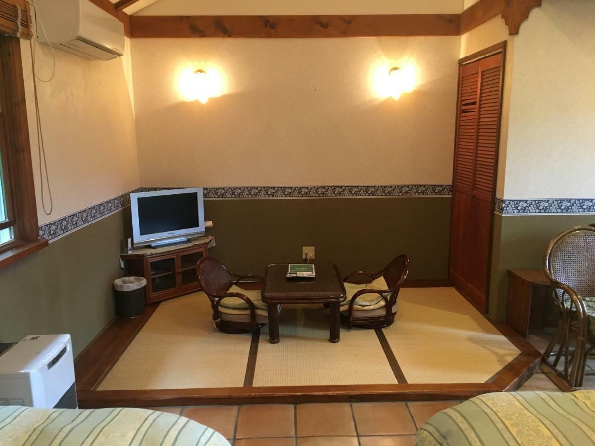 Private Hotel Rei Fudzsikavagucsiko Kültér fotó